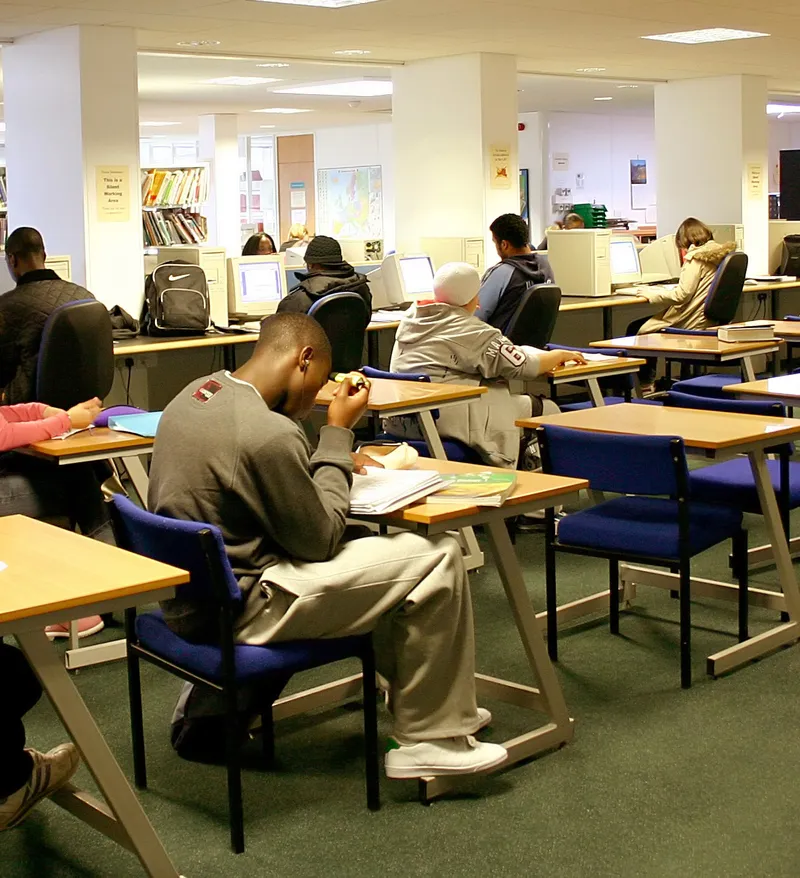 cambridge-english-exam-in-dubai-how-to-choose-the-right-level-and-preparation-course (2) cambridge-english-exam-in-dubai-how-to-choose-the-right-level-and-preparation-course (2)